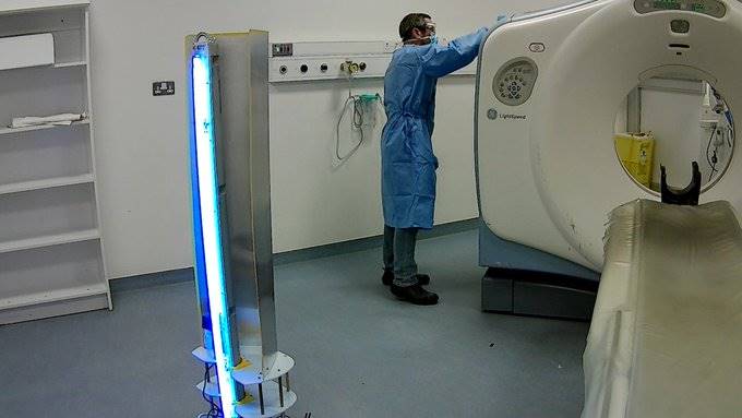 Violet disinfection robot from Akara Robotics uses Intel Movidius VPU for safety