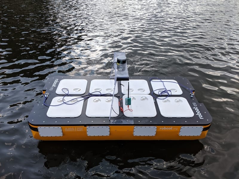 MIT testing autonomous Roboat II that carries passengers