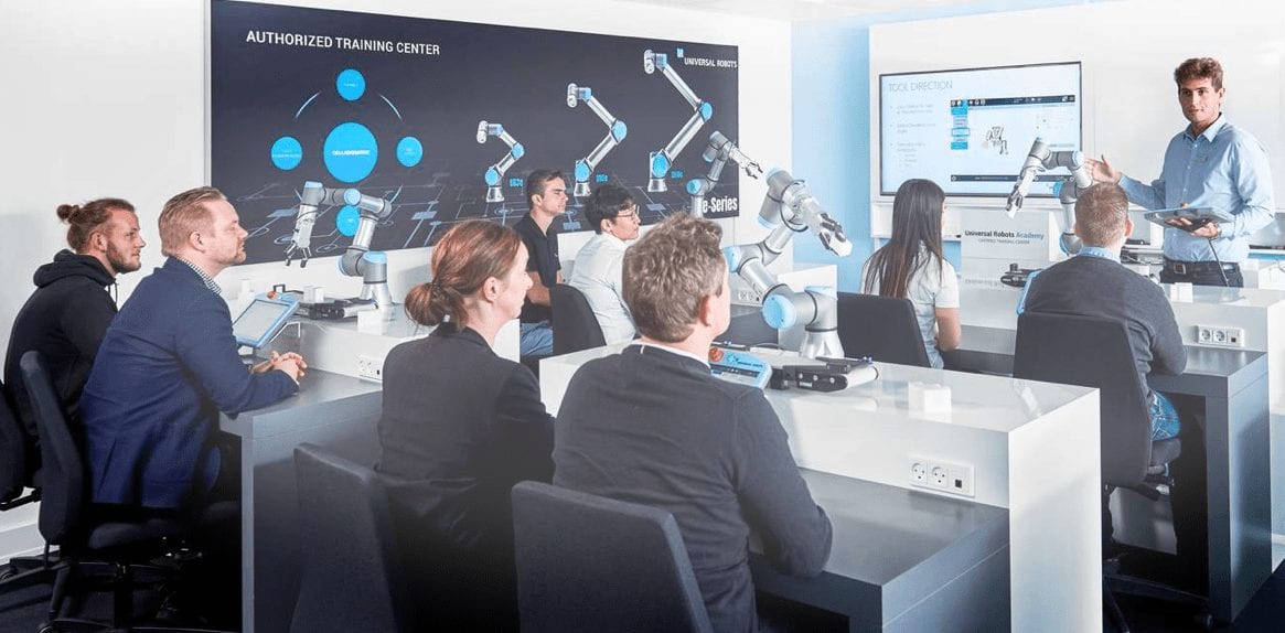Universal Robots launches cobot certification program