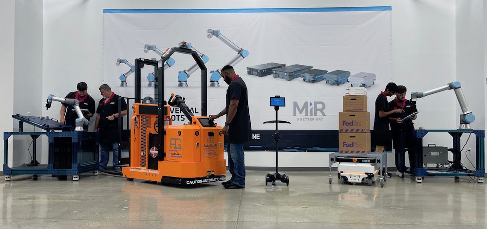 eKAMI opens state-of-the-art robotics training center