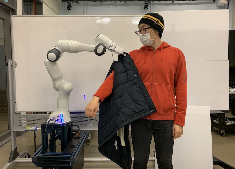 Researchers develop human-aware motion planning algorithm