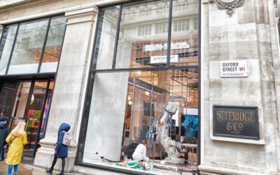 ABB robot 3D prints houseware in London storefront