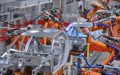 Researchers find robots create jobs in long term